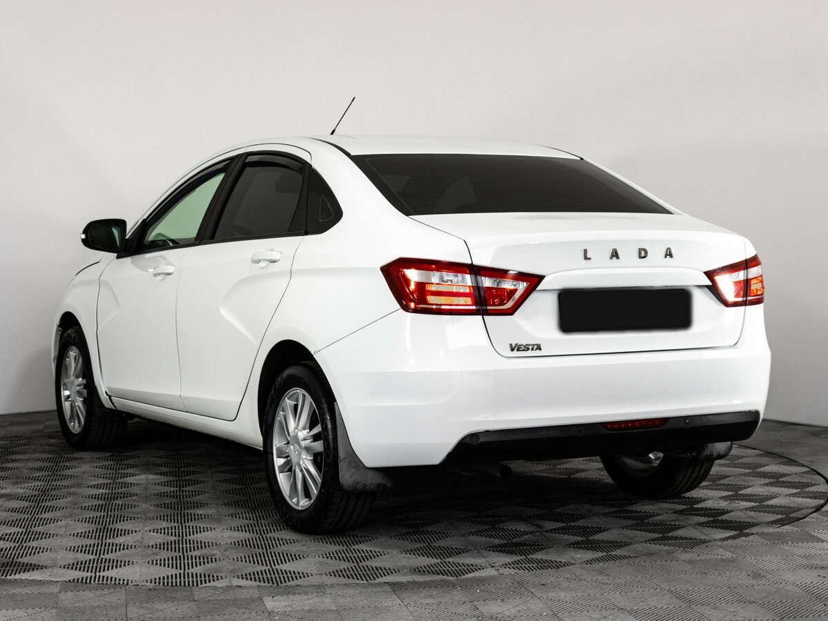 Lada (ВАЗ) Vesta б/у, 2018, Механическая. Фото: #5