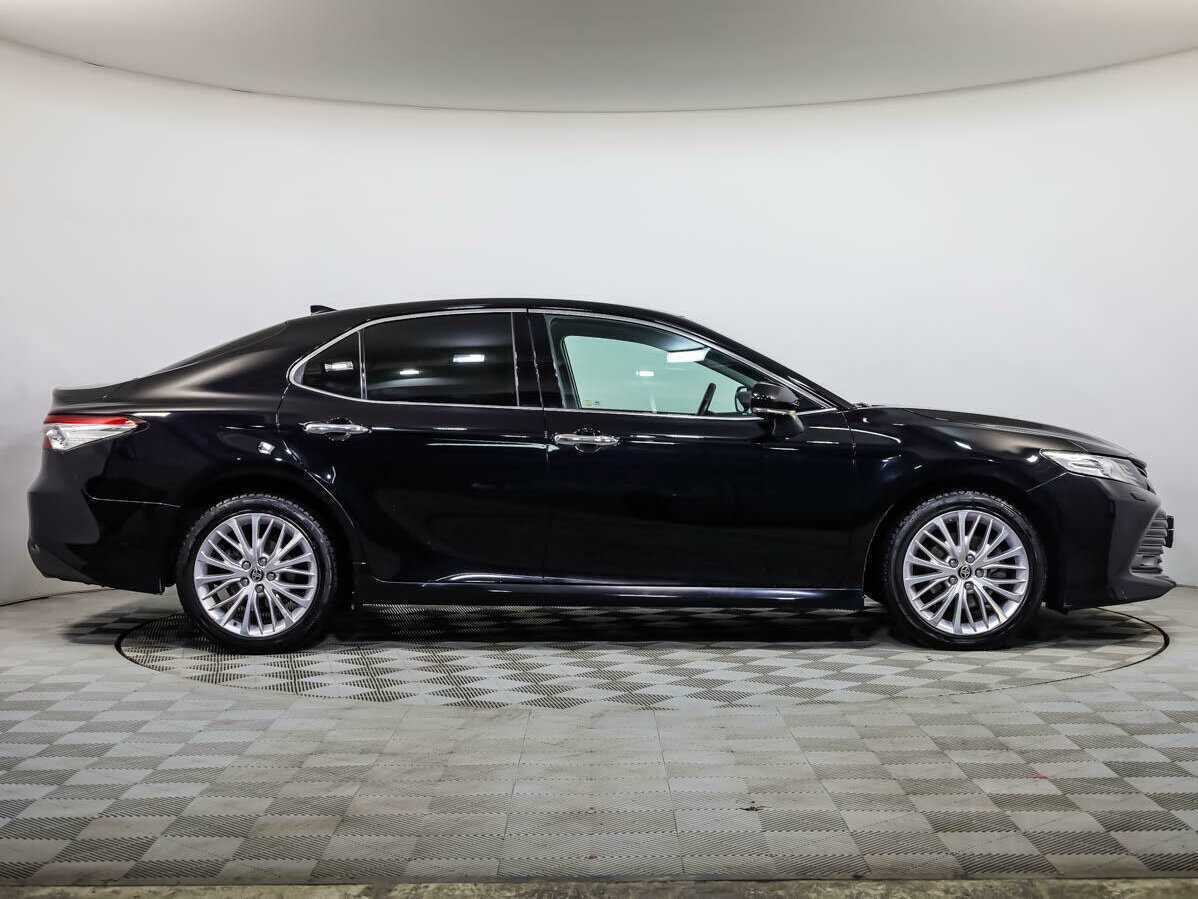 Toyota Camry б/у, 2020, Автоматическая. Фото: #2