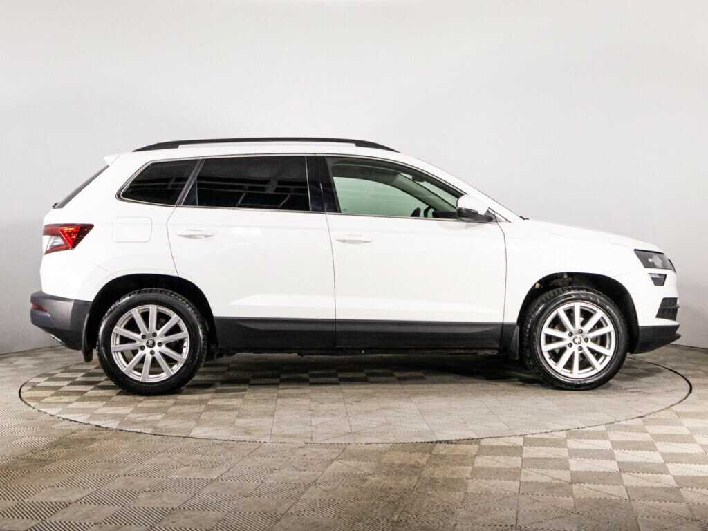 Skoda Karoq б/у, 2020, Автоматическая. Фото: #3