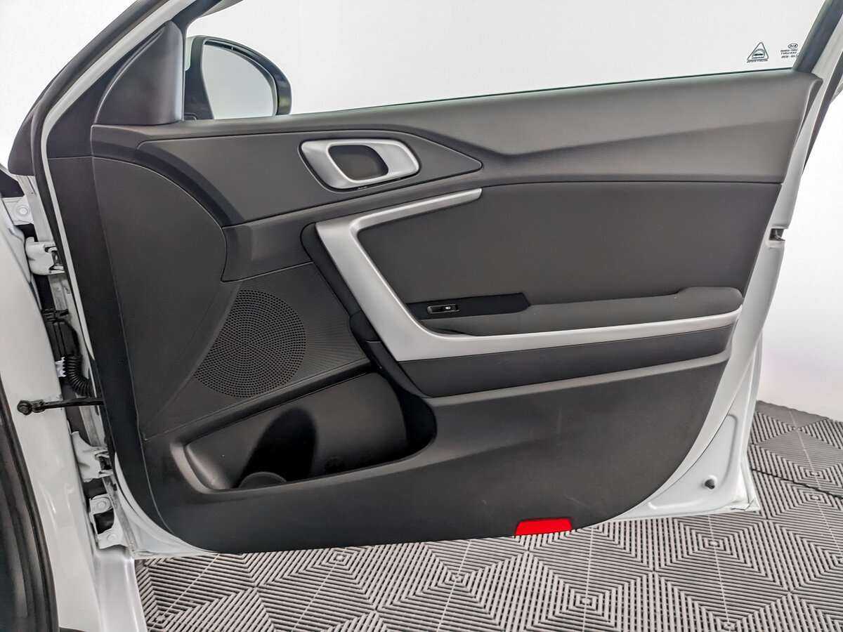 Kia Ceed б/у, 2018, Автоматическая. Фото: #19