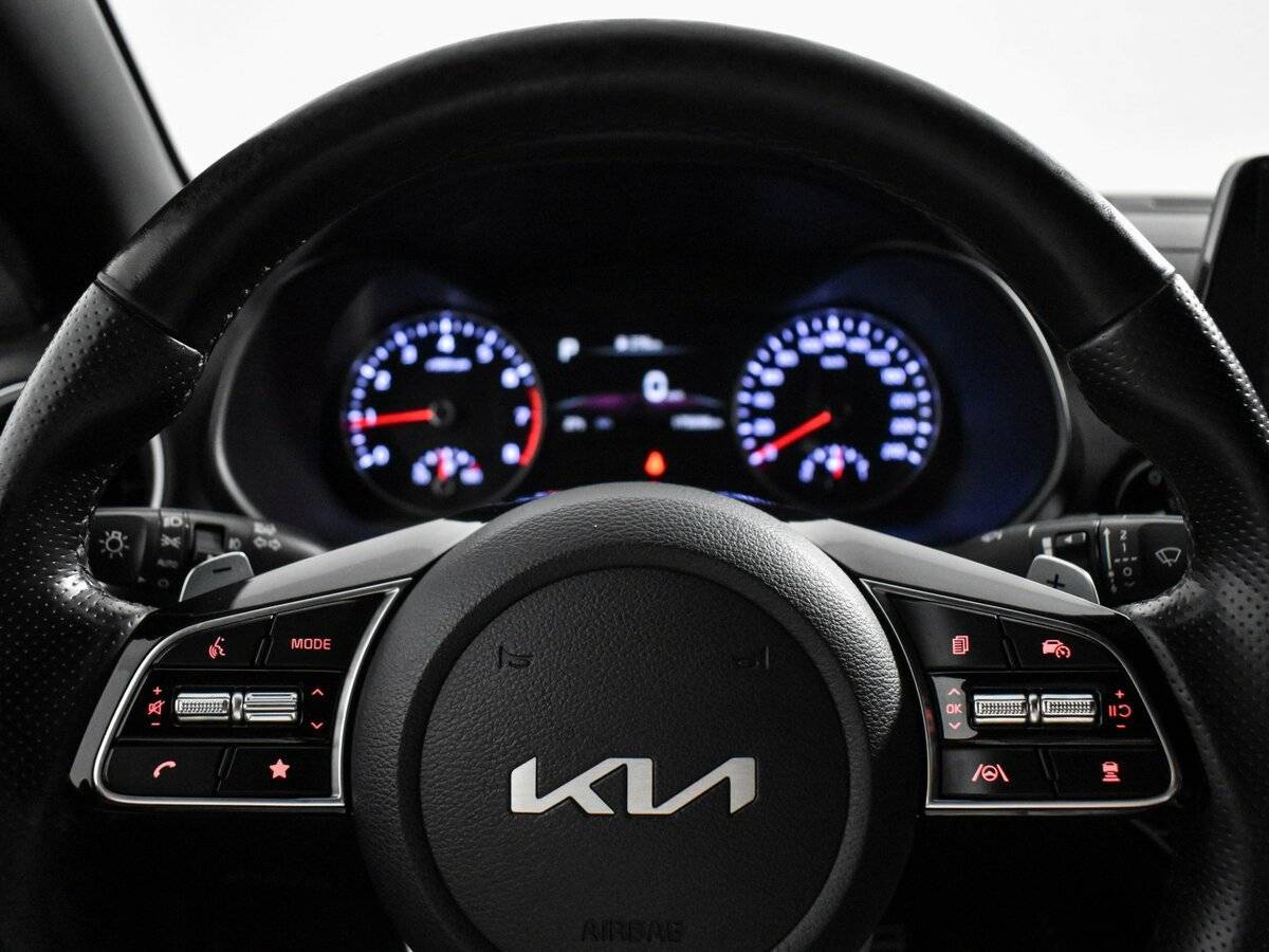 Kia Cerato б/у, 2022, Автоматическая. Фото: #15