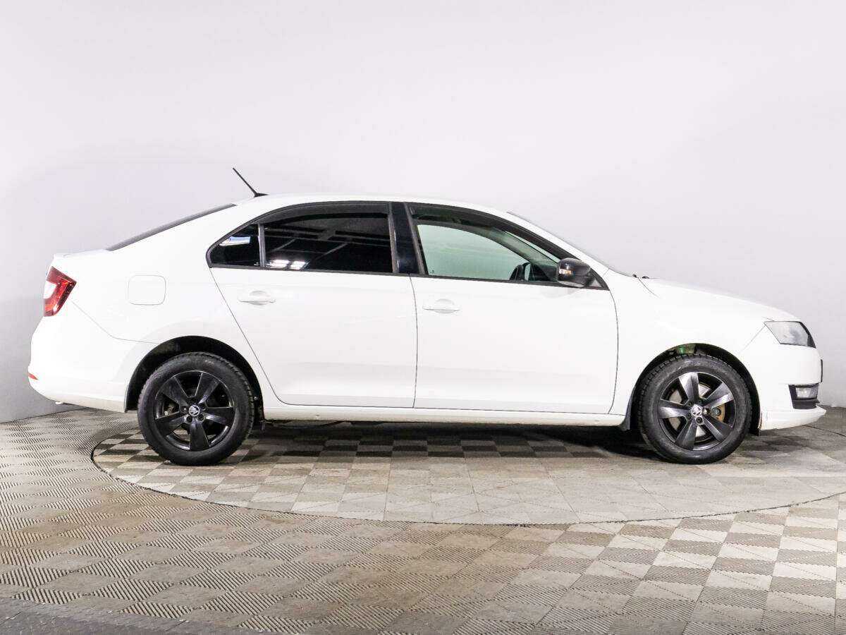 Skoda Rapid б/у, 2018, Автоматическая. Фото: #3