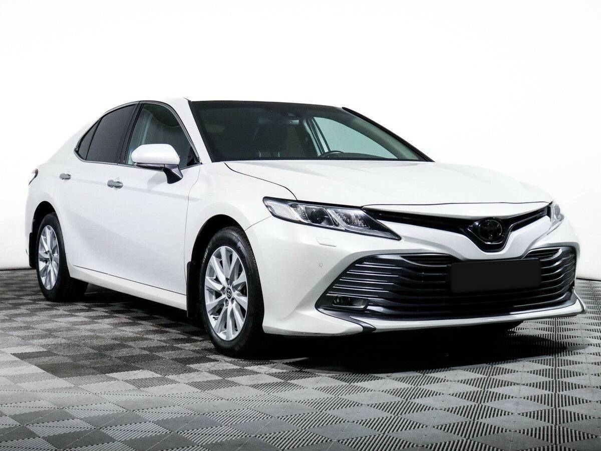 Toyota Camry б/у, 2021, Автоматическая. Фото: #2