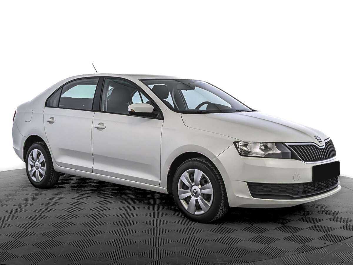 Skoda Rapid б/у, 2018, Автоматическая. Фото: #2