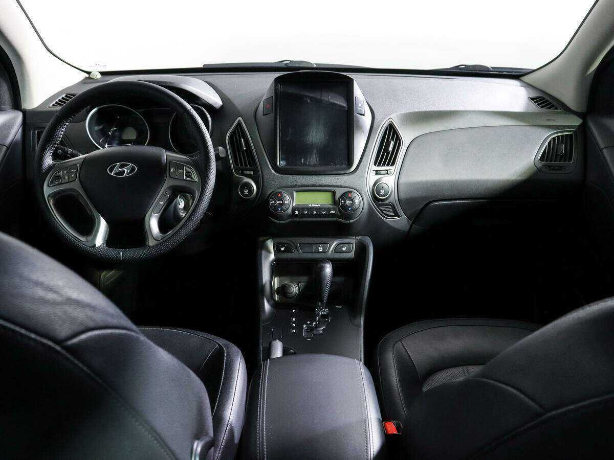 Hyundai ix35 б/у, 2014, Автоматическая. Фото: #11