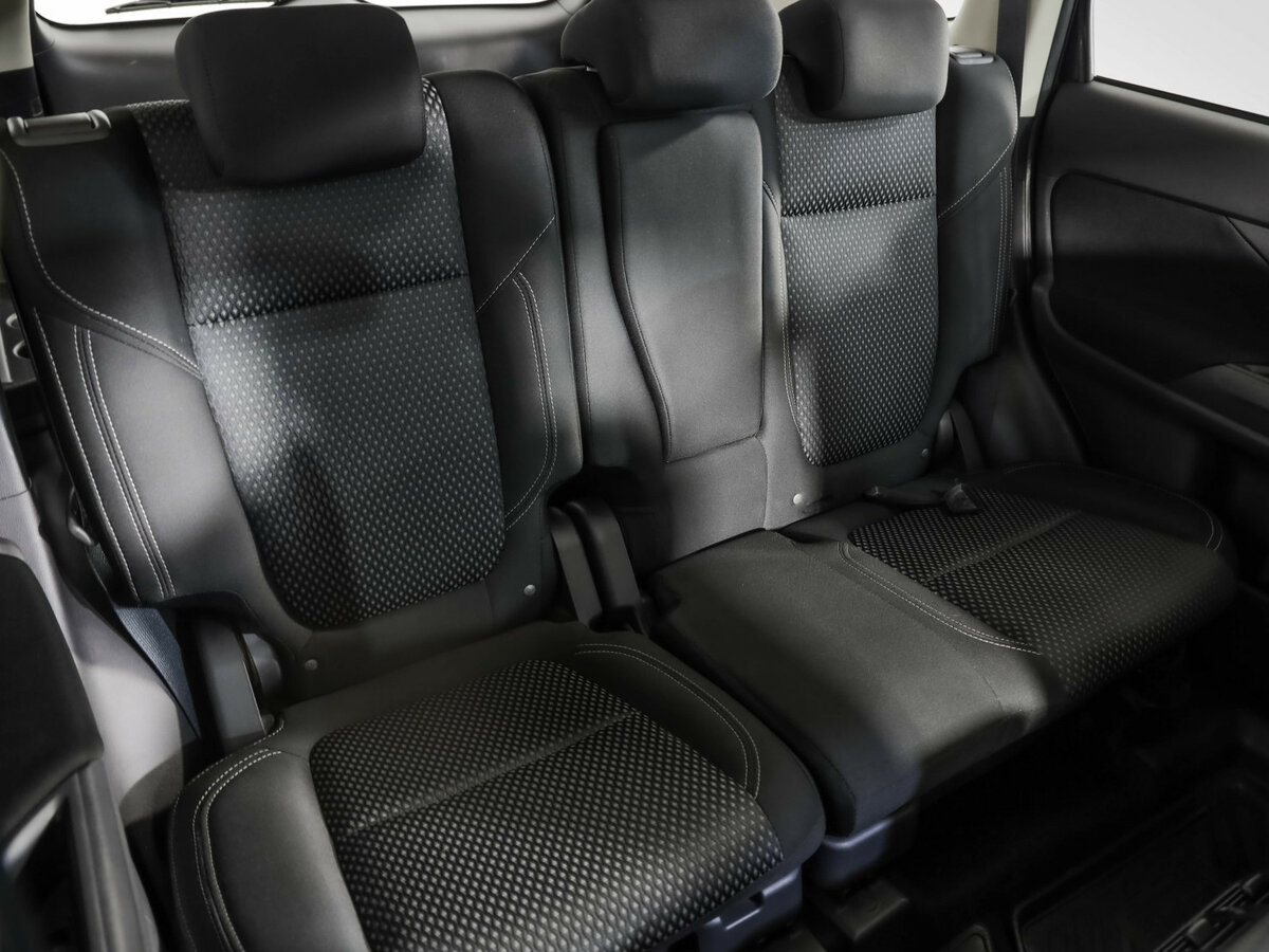 Mitsubishi Outlander б/у, 2021, Вариатор. Фото: #25