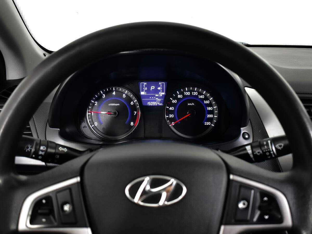 Hyundai Solaris б/у, 2015, Автоматическая. Фото: #10