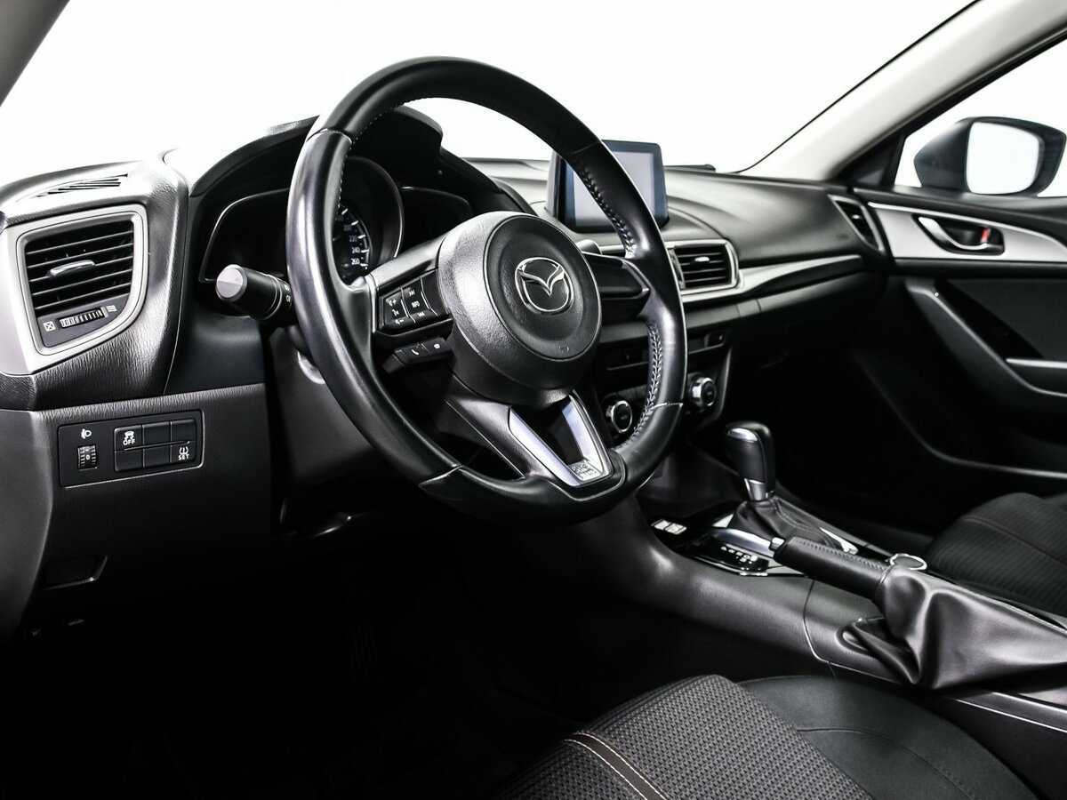 Mazda 3 б/у, 2018, Автоматическая. Фото: #12