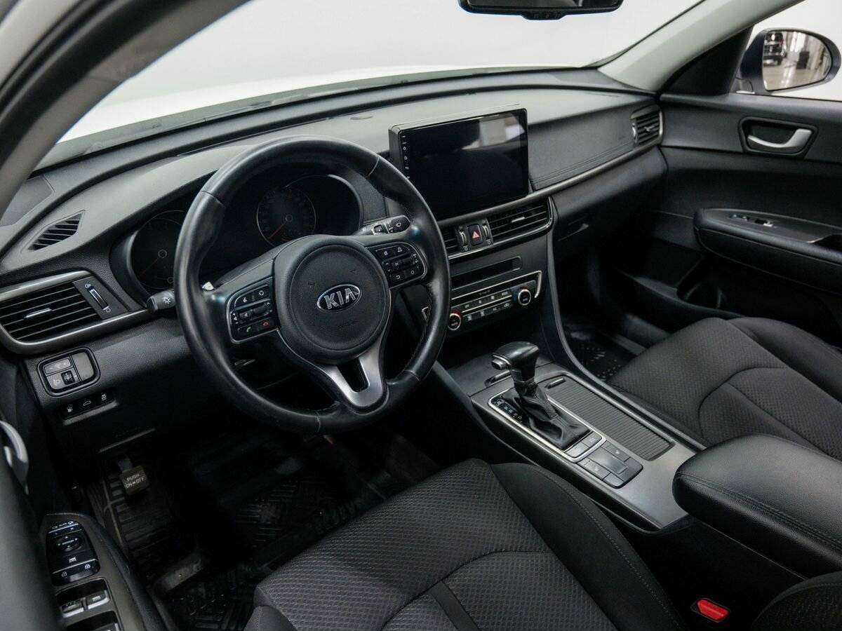 Kia Optima б/у, 2017, Автоматическая. Фото: #9