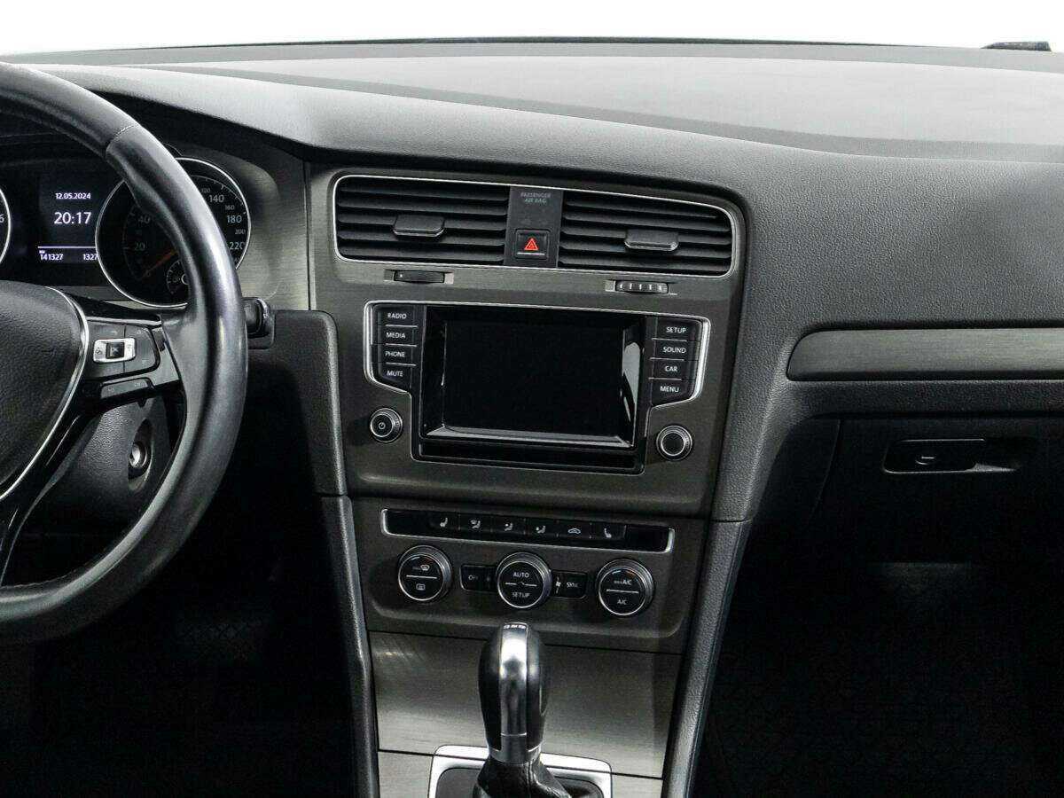 Volkswagen Golf б/у, 2013, Роботизированная. Фото: #13