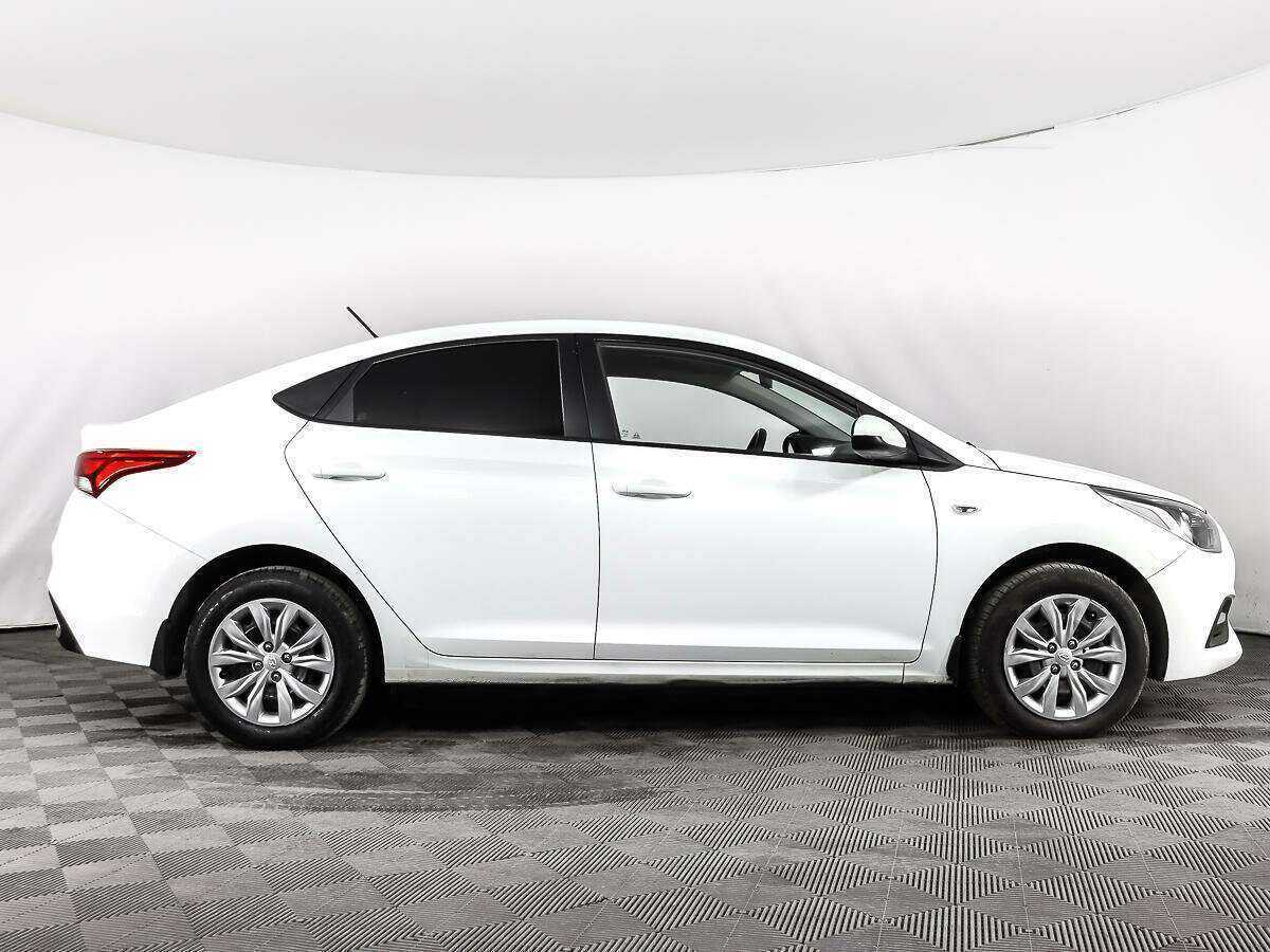 Hyundai Solaris б/у, 2019, Автоматическая. Фото: #2