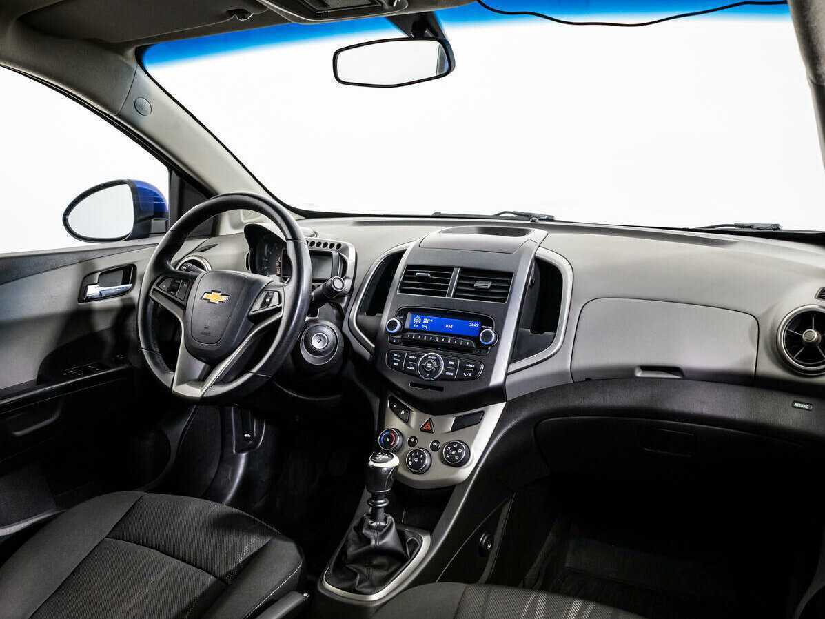 Chevrolet Aveo б/у, 2012, Механическая. Фото: #7