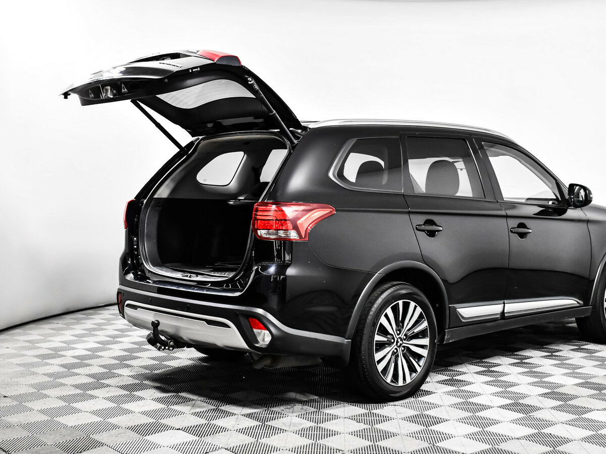 Mitsubishi Outlander б/у, 2018, Вариатор. Фото: #10