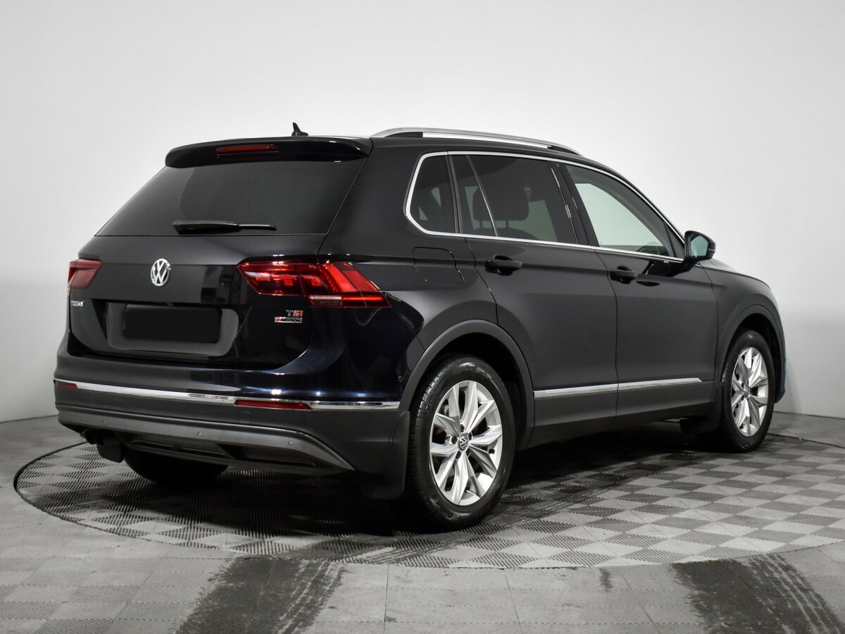 Volkswagen Tiguan б/у, 2017, Роботизированная. Фото: #3