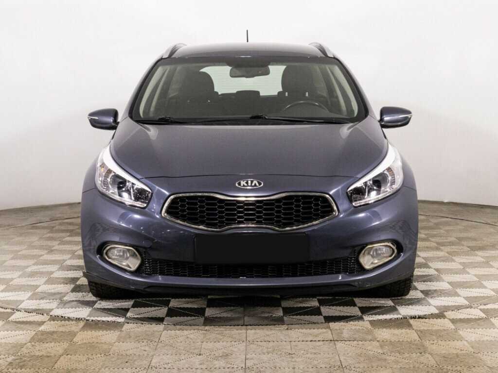 Kia Ceed б/у, 2013, Автоматическая. Фото: #1