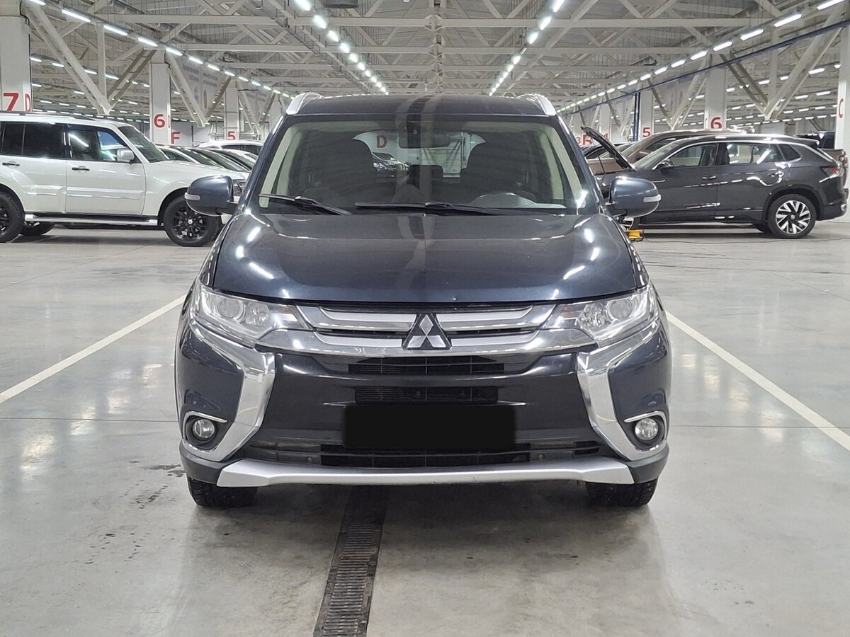 Mitsubishi Outlander б/у, 2017, Вариатор. Фото: #1