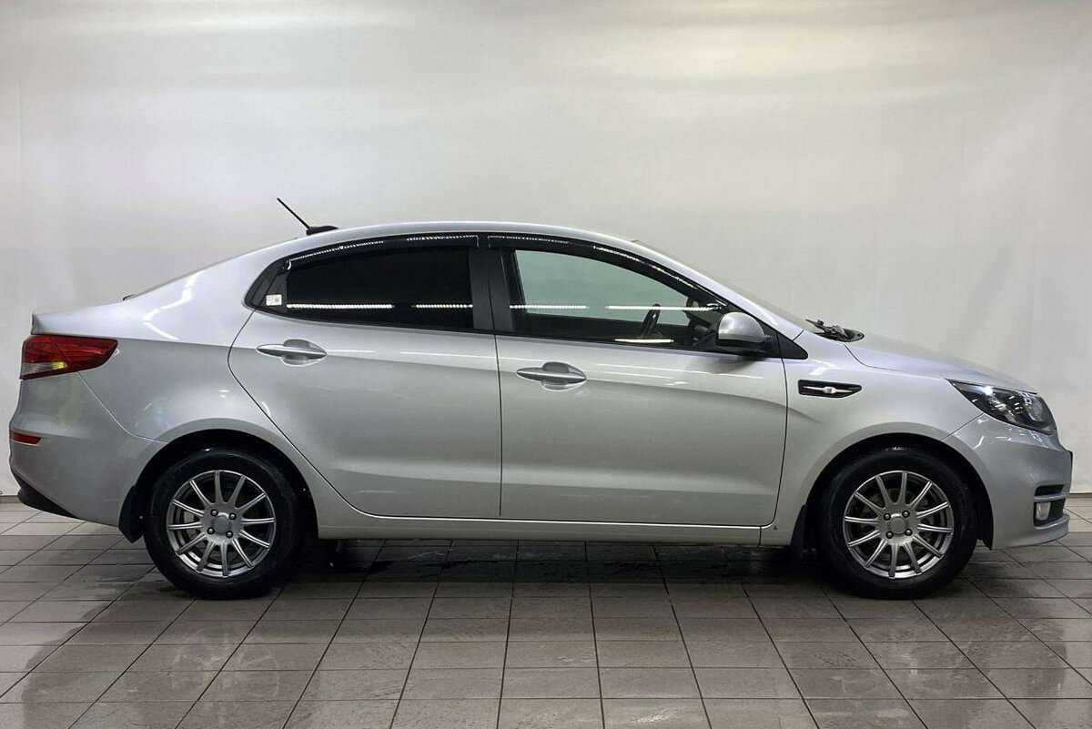 Kia Rio б/у, 2017, Автоматическая. Фото: #3