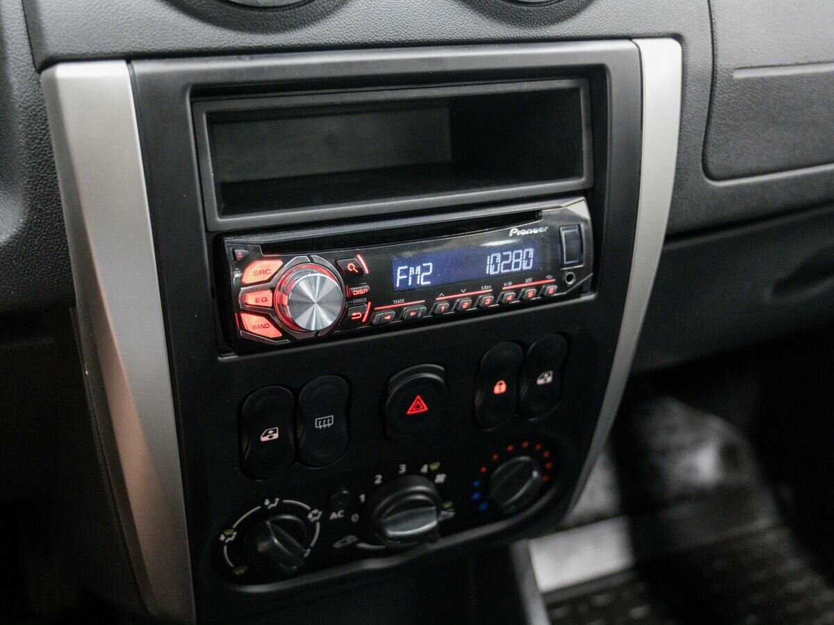 Nissan Almera б/у, 2013, Автоматическая. Фото: #16