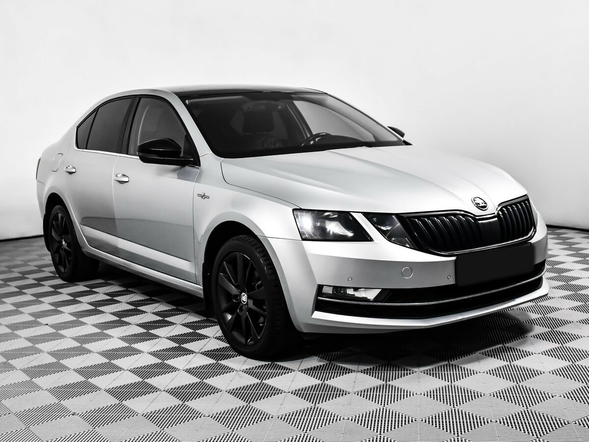 Skoda Octavia б/у, 2020, Роботизированная. Фото: #2