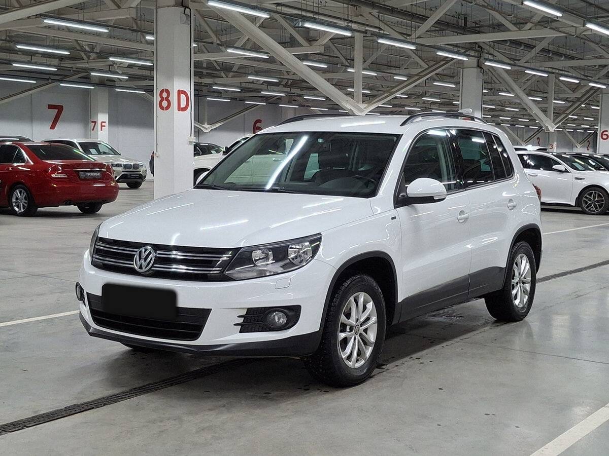 Volkswagen Tiguan б/у, 2016, Автоматическая. Посмотреть фото