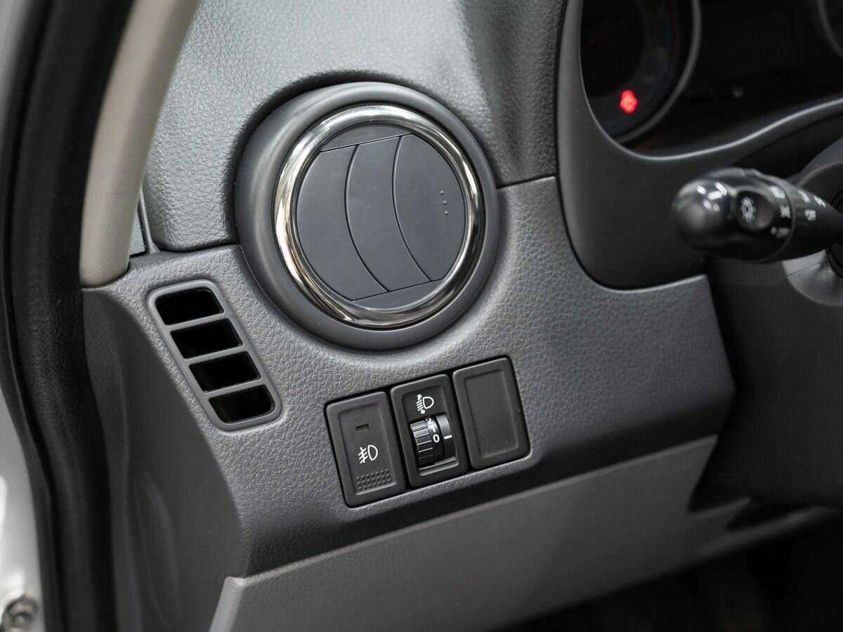 Suzuki SX4 б/у, 2013, Механическая. Фото: #16