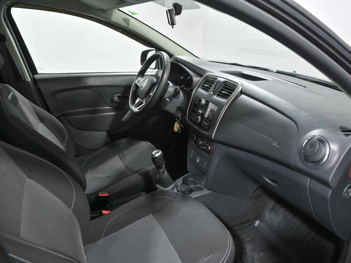 Renault Sandero б/у, 2020, Механическая. Фото: #13