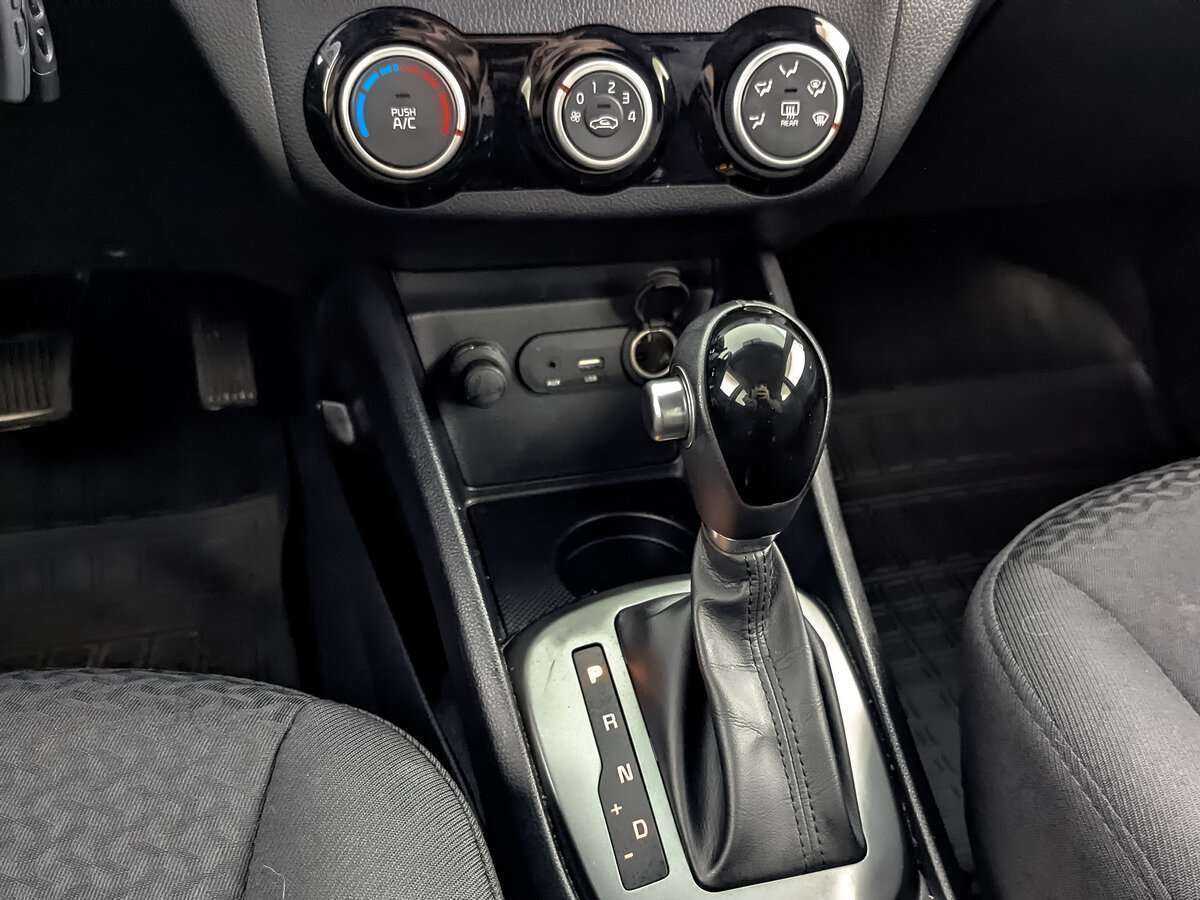 Kia Rio б/у, 2016, Автоматическая. Фото: #21