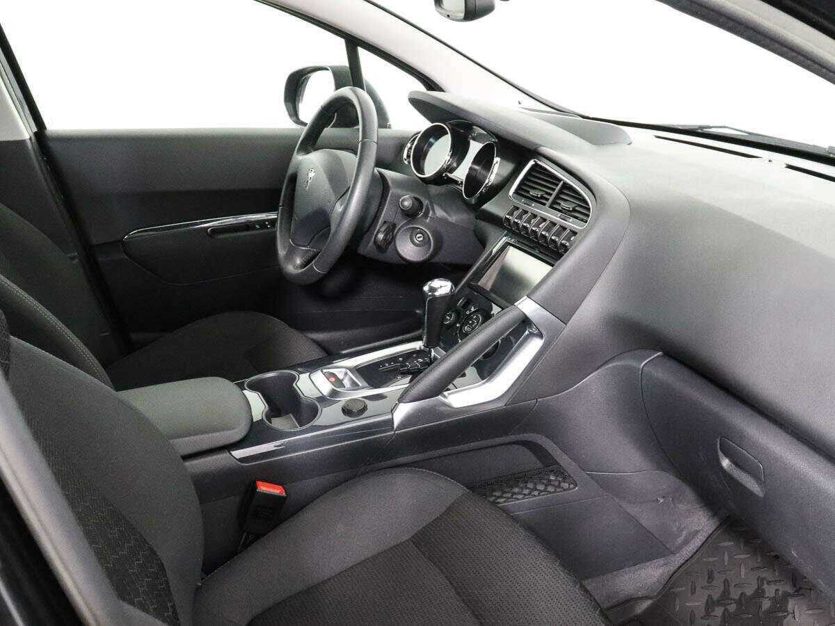 Peugeot 3008 б/у, 2014, Автоматическая. Фото: #6