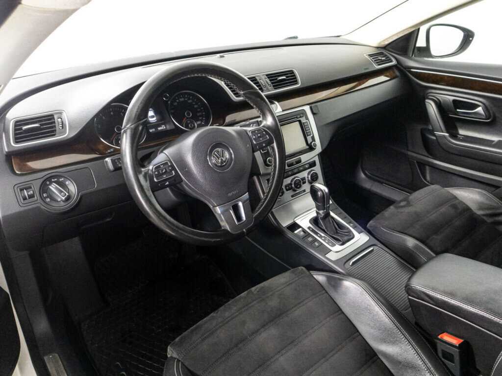 Volkswagen Passat CC б/у, 2014, Роботизированная. Фото: #10