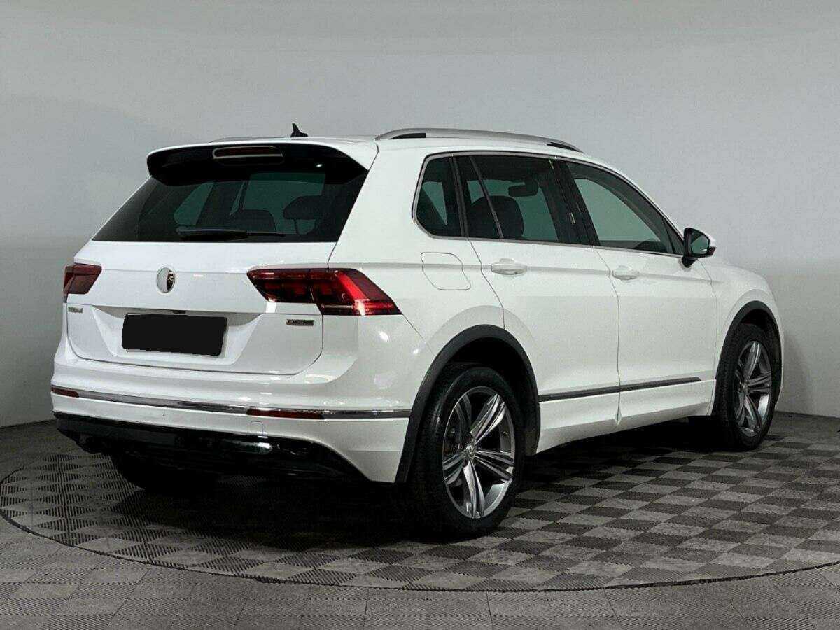 Volkswagen Tiguan б/у, 2018, Роботизированная. Фото: #3