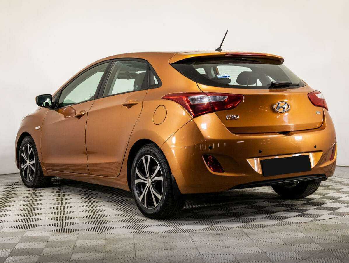 Hyundai i30 б/у, 2016, Автоматическая. Фото: #6