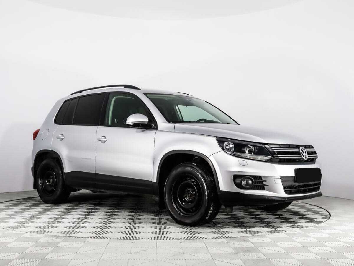 Volkswagen Tiguan б/у, 2014, Механическая. Фото: #2