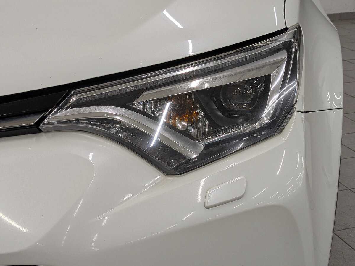 Toyota RAV4 б/у, 2017, Вариатор. Фото: #10