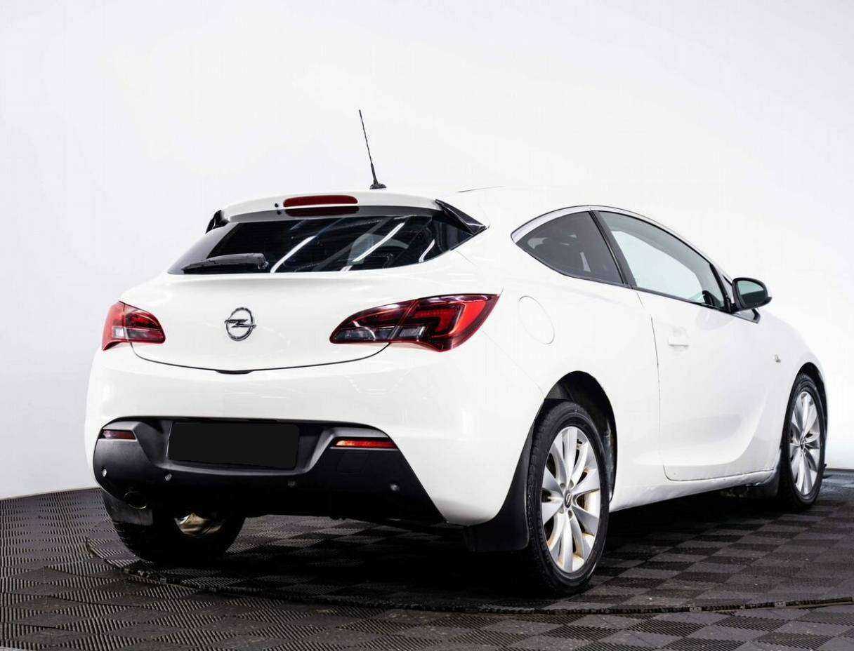 Opel Astra б/у, 2012, Автоматическая. Фото: #5