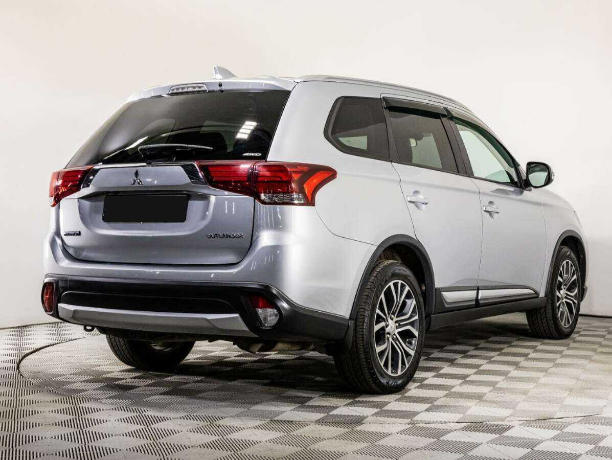 Mitsubishi Outlander б/у, 2018, Вариатор. Фото: #4