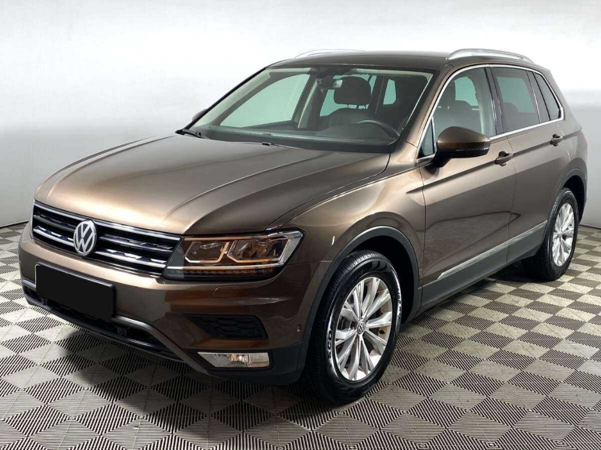 Volkswagen Tiguan б/у, 2017, Роботизированная. Фото: #0