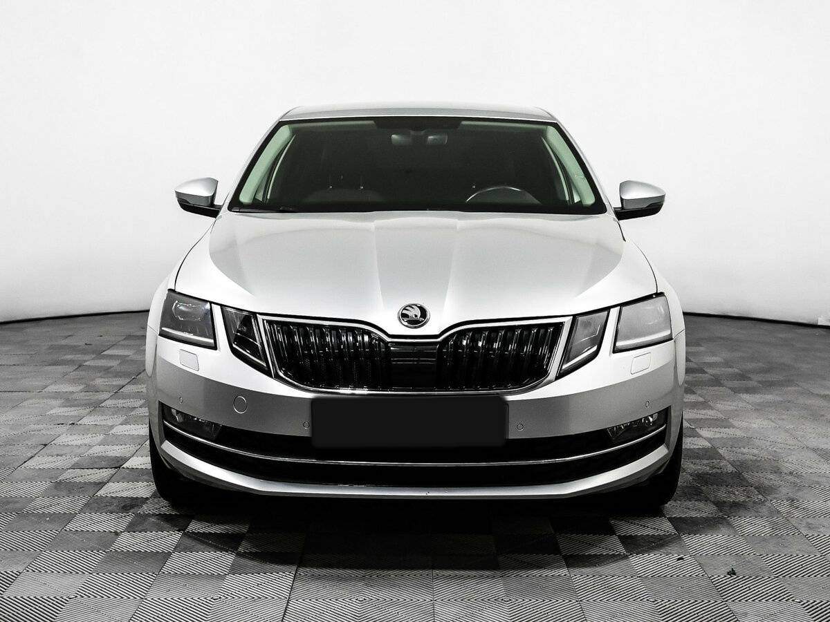 Skoda Octavia б/у, 2018, Роботизированная. Фото: #1