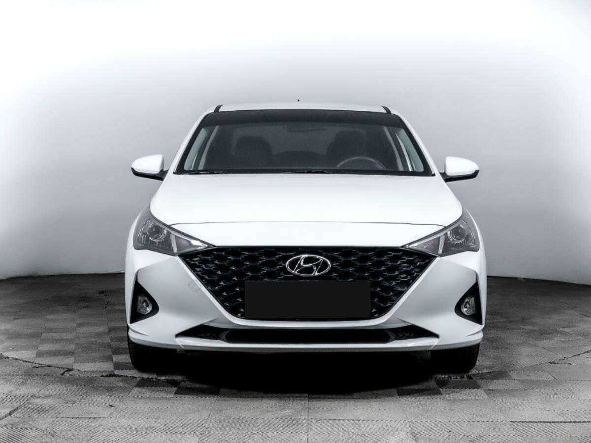 Hyundai Solaris б/у, 2020, Механическая. Фото: #1