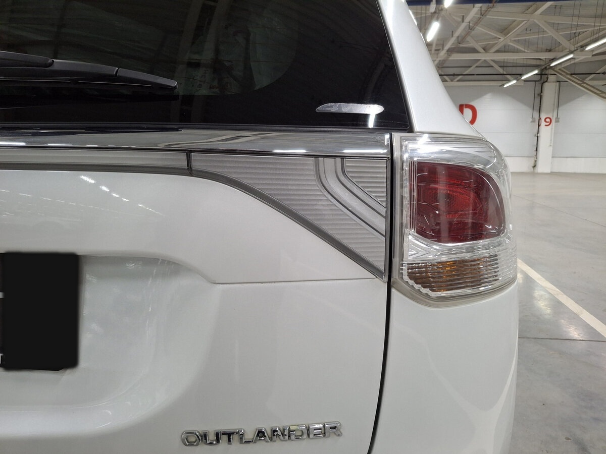 Mitsubishi Outlander б/у, 2013, Вариатор. Фото: #8