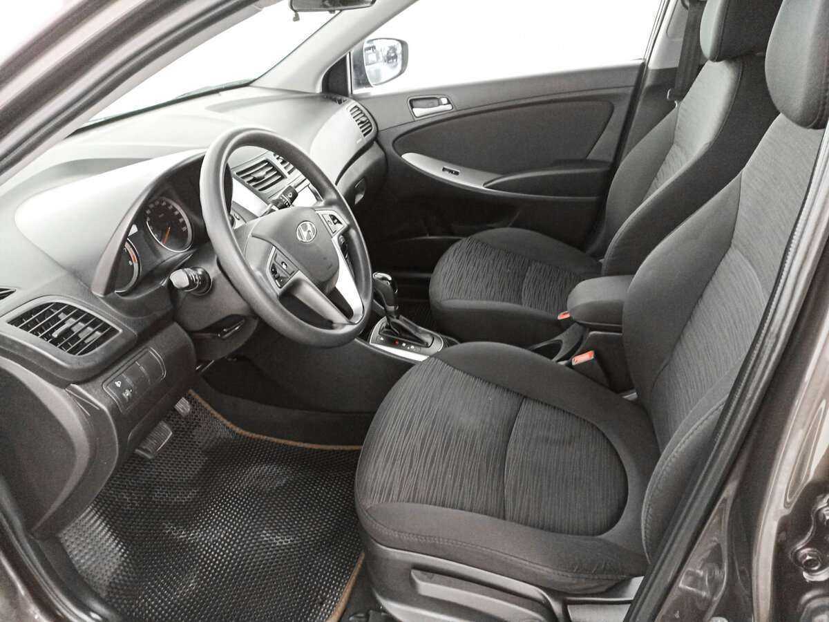 Hyundai Solaris б/у, 2015, Автоматическая. Фото: #15