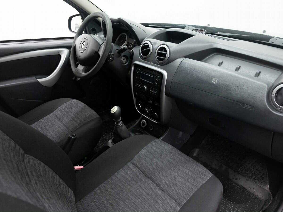 Renault Duster б/у, 2013, Механическая. Фото: #10