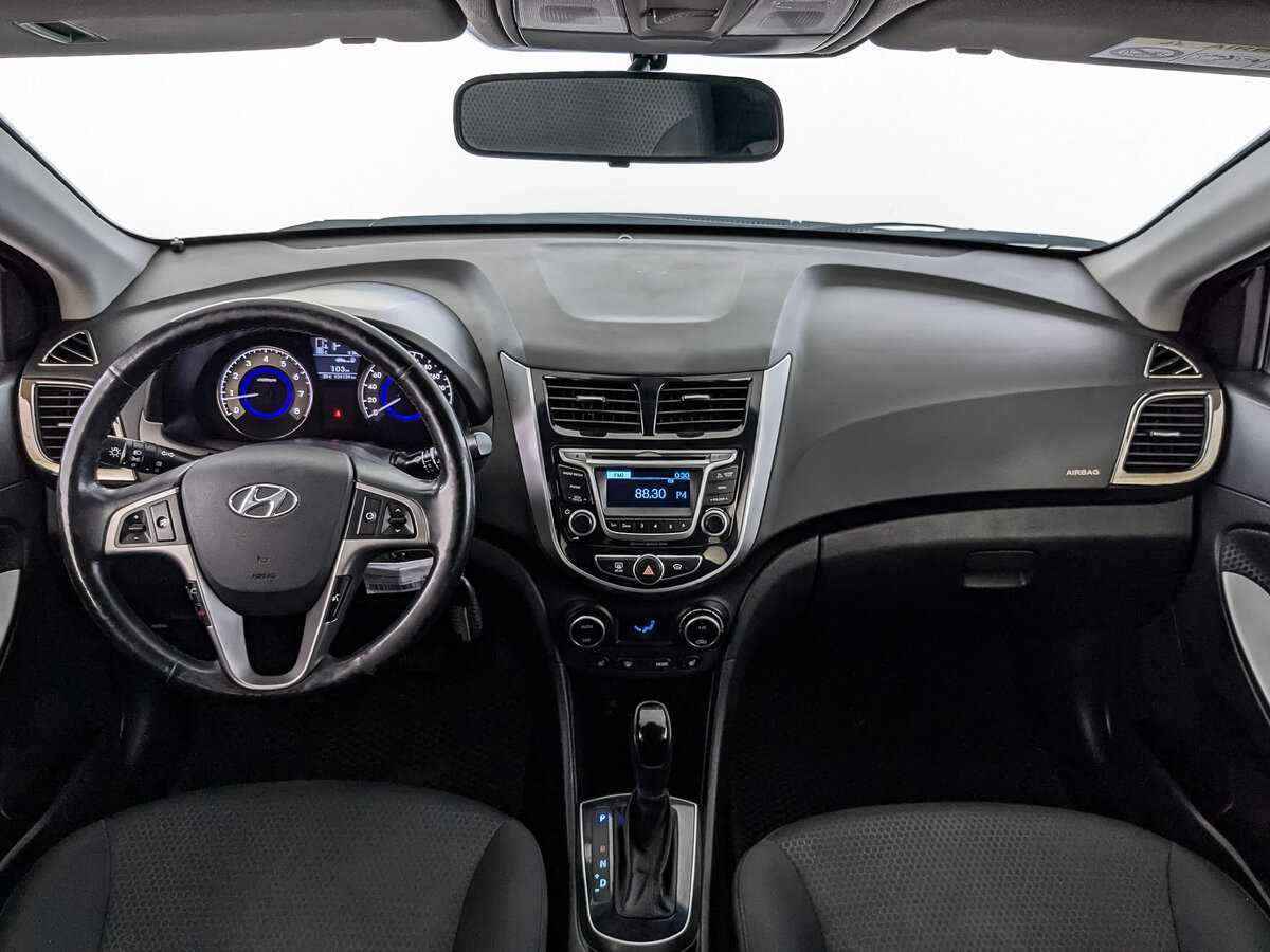 Hyundai Solaris б/у, 2015, Автоматическая. Фото: #9