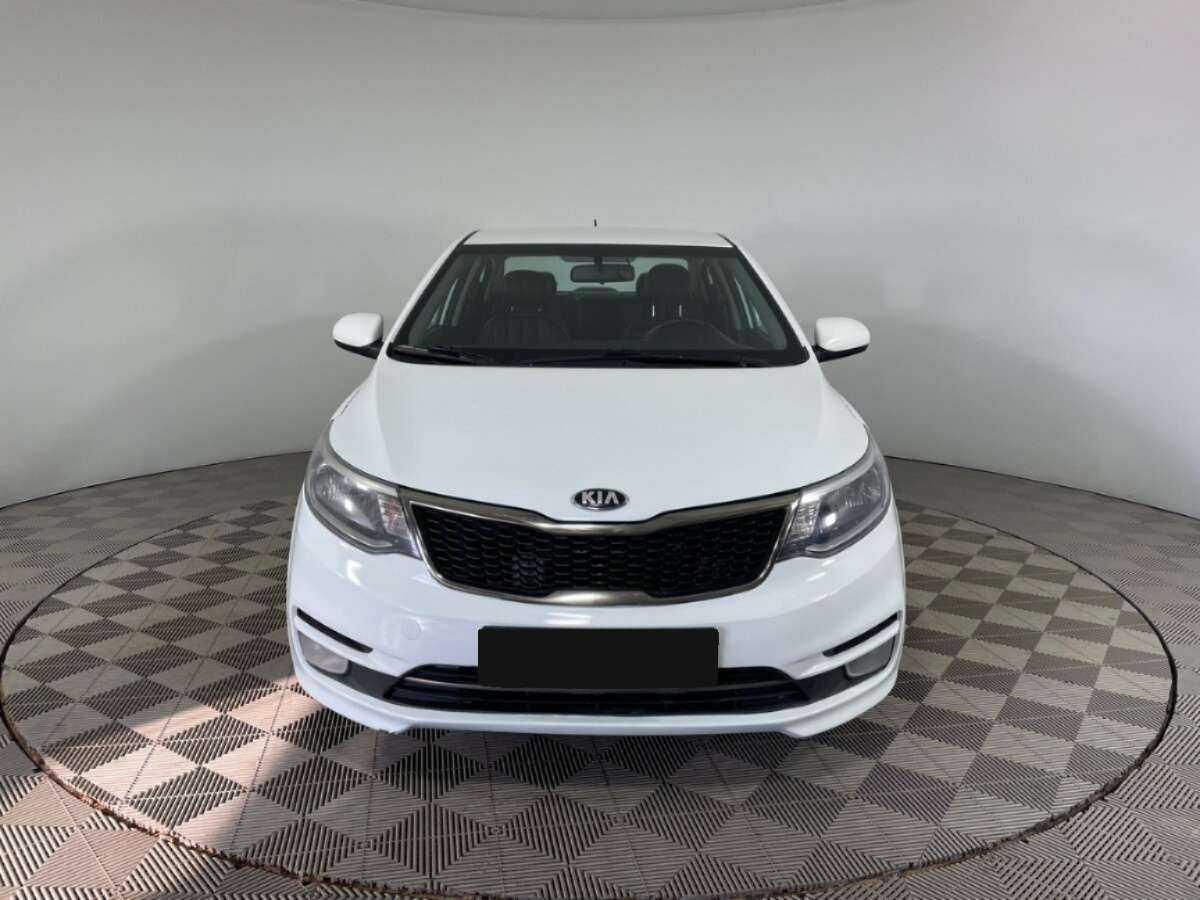 Kia Rio б/у, 2015, Автоматическая. Фото: #1
