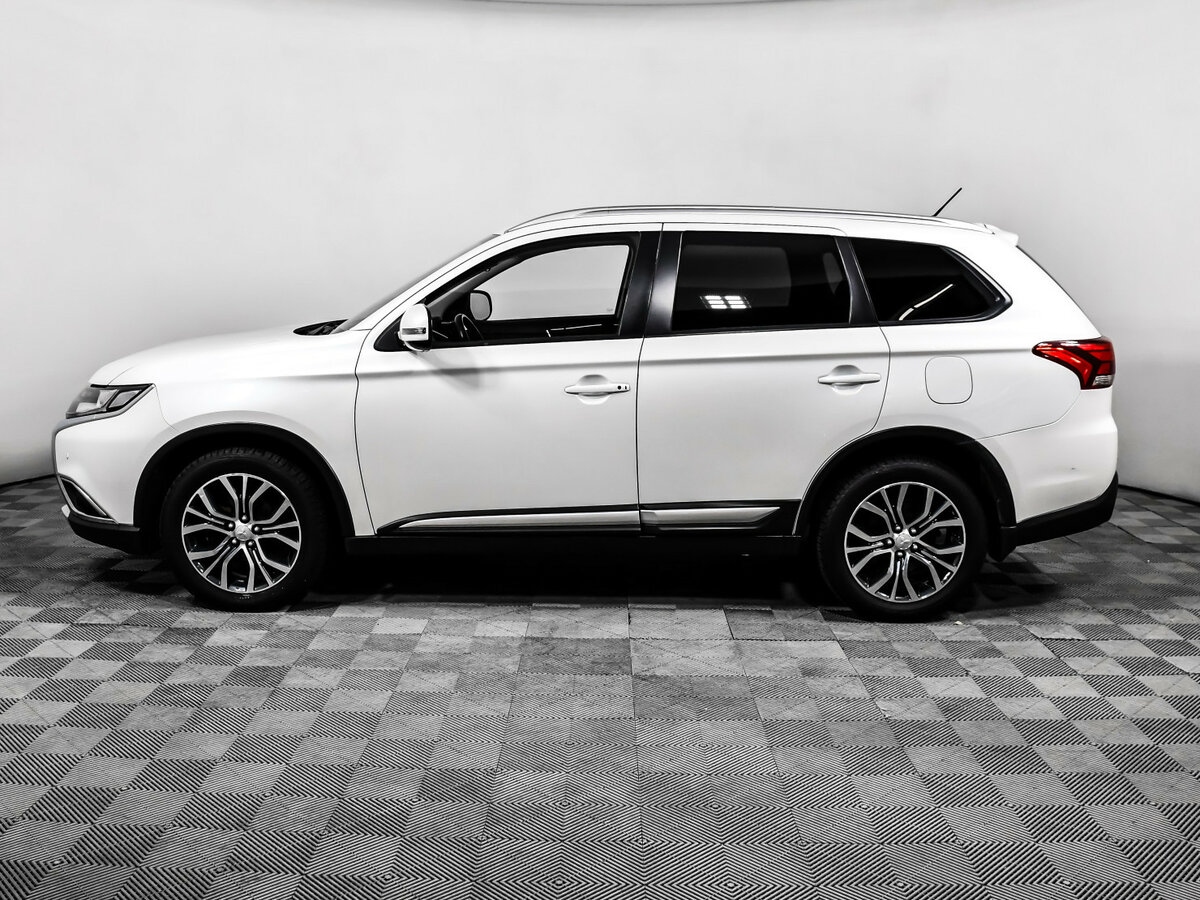 Mitsubishi Outlander б/у, 2016, Вариатор. Фото: #7