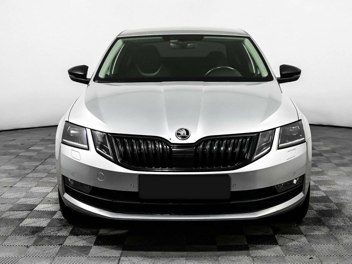 Skoda Octavia б/у, 2017, Роботизированная. Фото: #1
