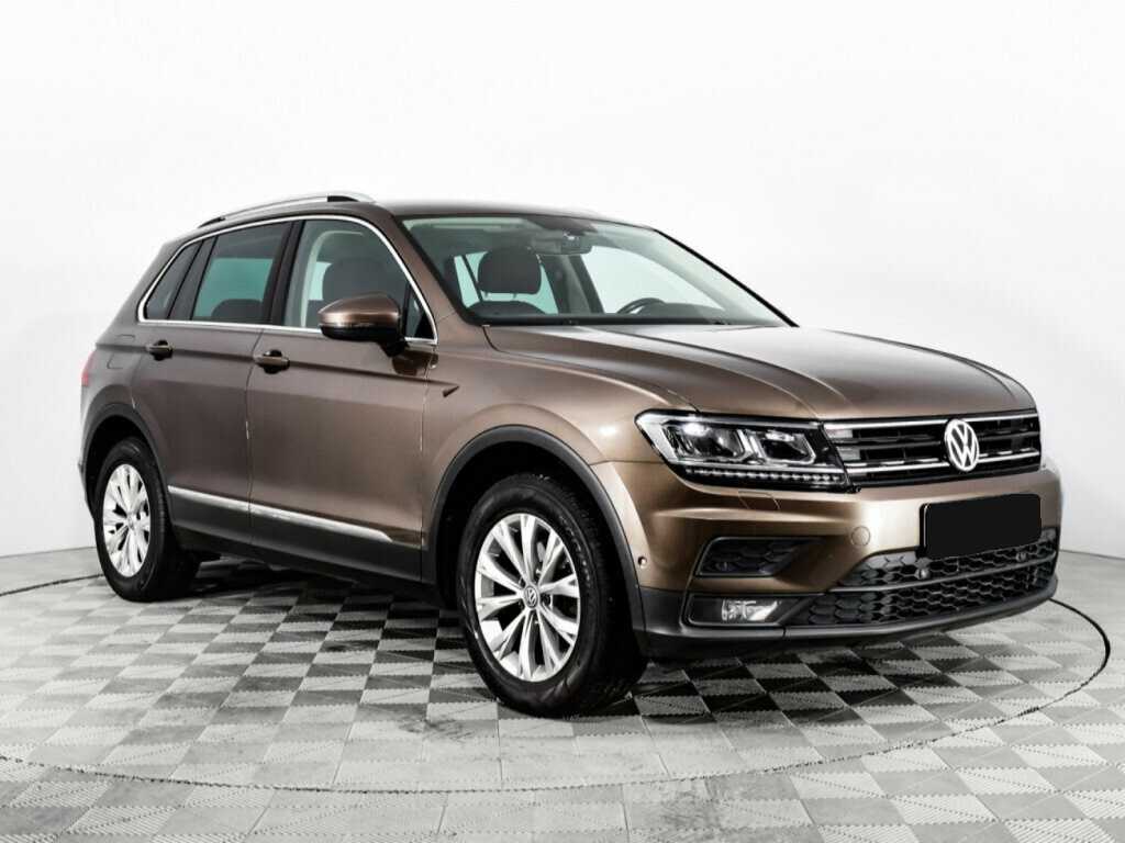 Volkswagen Tiguan б/у, 2017, Роботизированная. Фото: #2