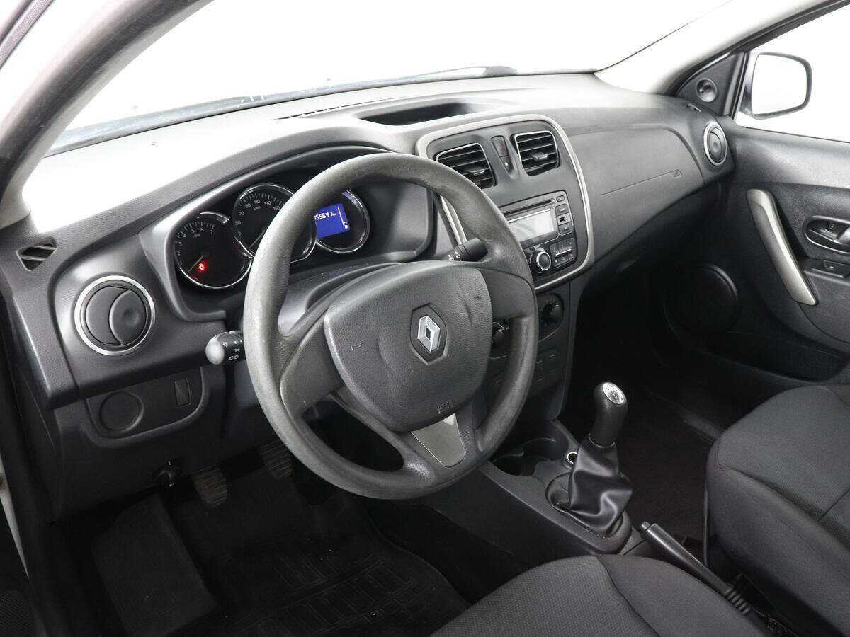 Renault Logan б/у, 2014, Механическая. Фото: #4