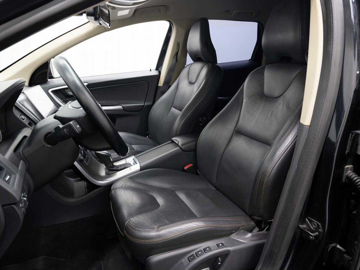 Volvo XC60 б/у, 2013, Автоматическая. Фото: #7