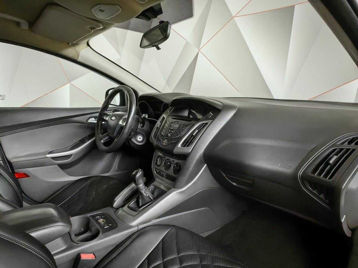 Ford Focus б/у, 2012, Механическая. Фото: #7