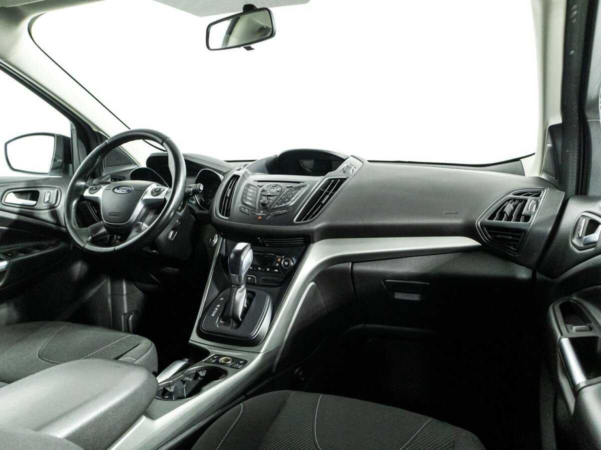 Ford Kuga б/у, 2015, Автоматическая. Фото: #8
